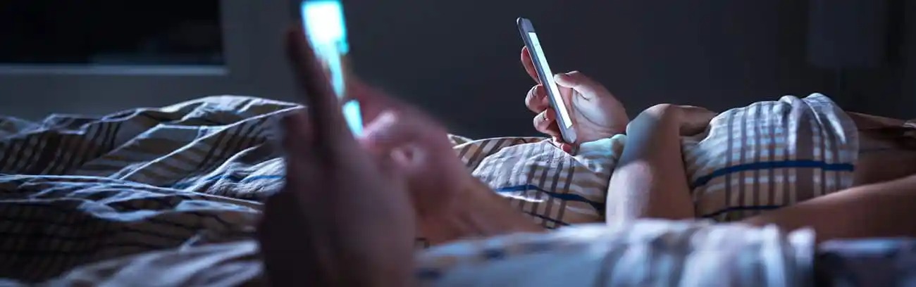 Cómo minimizar las distracciones digitales en tu matrimonio